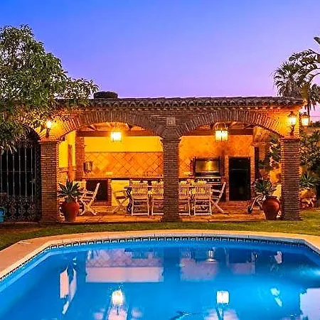 Hotel Heated Pool, Bbq